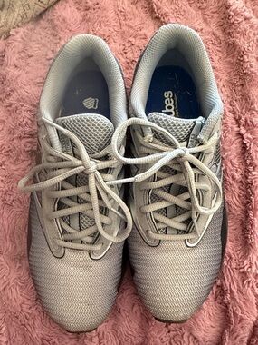 K-Swiss Light Gray Mesh Running Shoes